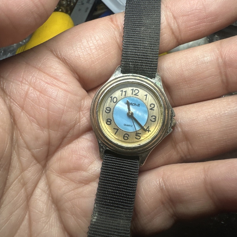 Working VTG Ladies Watch-It Silver Gold Tone Blue Gold Dial Analog Watch 27mm 7"